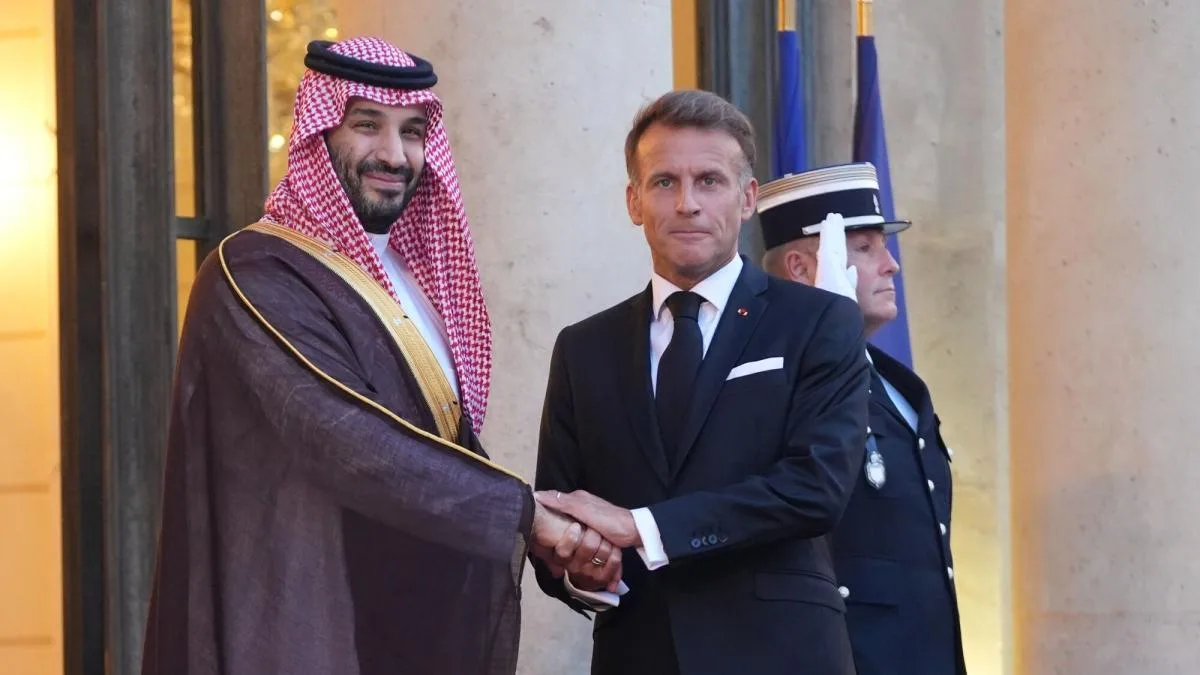 Riad quiere invertir 6.000 millones de euros en tres parques temáticos en Francia