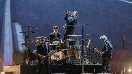 "Ils ont mis l'Irlande sur la carte du monde" : Dublin célèbre les 50 ans de carrière de U2