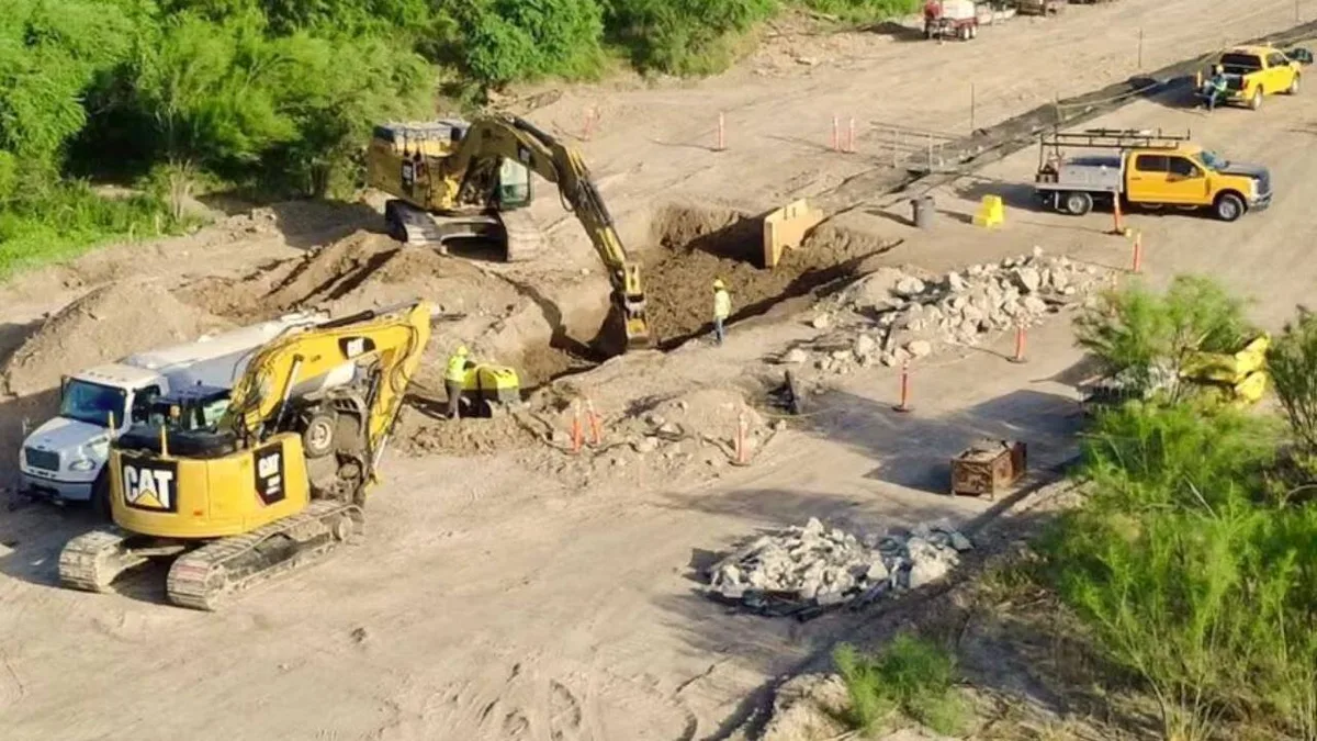 In 1951, a Texas town of 400 escaped a dam; 75 years later, a 90-year-old fights a border wall