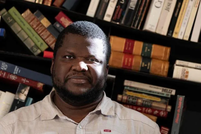 Affaire Thélyson Orélien : en France, “la réception racisée des romans a toujours cours”