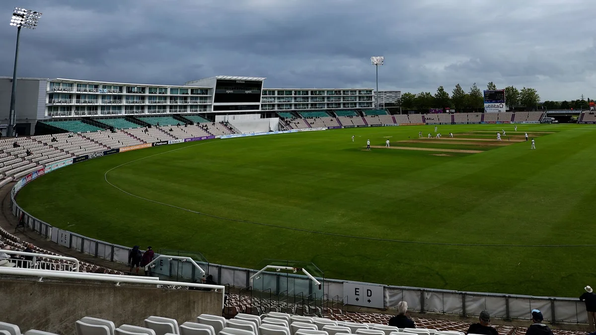 Hampshire make U-turn on new signing after social media backlash
