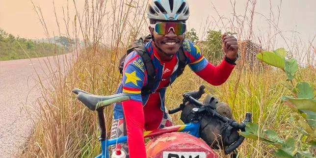 Miguel Masaisai, qui traversait l’Afrique à vélo pour demander la fin de la guerre en RDC, est mort percuté par un camion