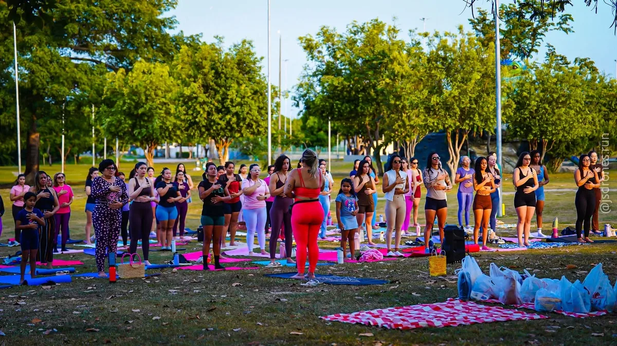 Feira Pôr do Sol terá aula gratuita de yogaterapia nesta quinta (24) no bairro Dos Estados