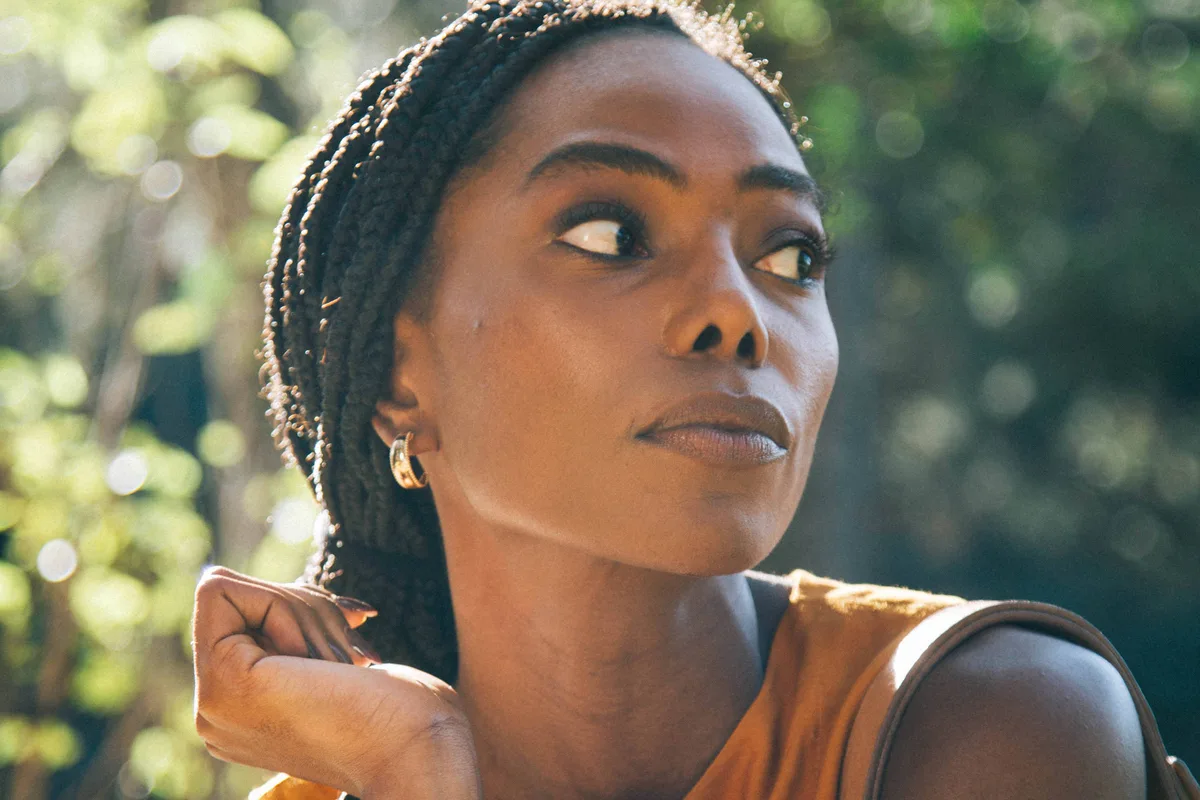 'Namorico' e novela vertical da Globo: o que ver na TV e no streaming nesta quinta