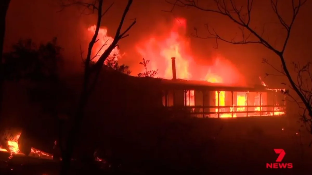 Sydney braces for potentially worst bushfire season in years as El Niño fuels hot, dry conditions and hazard reduction burns ramp up