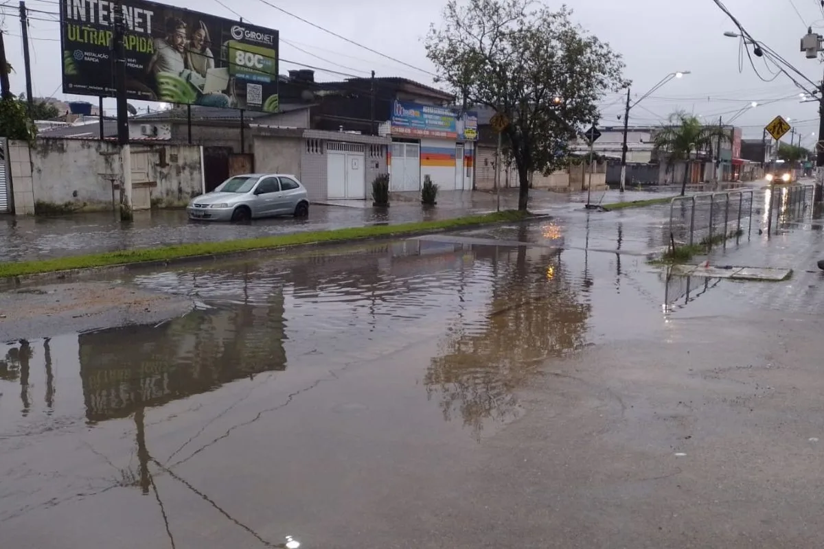 Chuvas afetam abastecimento de água na Baixada Santista, diz Sabesp
