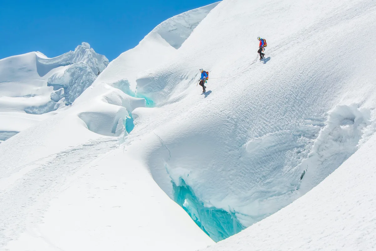 Montañismo: 4 testimonios de los que se animaron a hacer cumbre en las picos más famosos del mundo