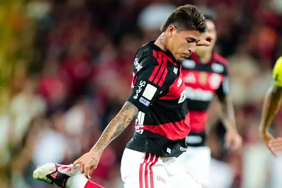 Flamengo ultrapassa o Palmeiras nas chances de título após vitória sobre o Mirassol