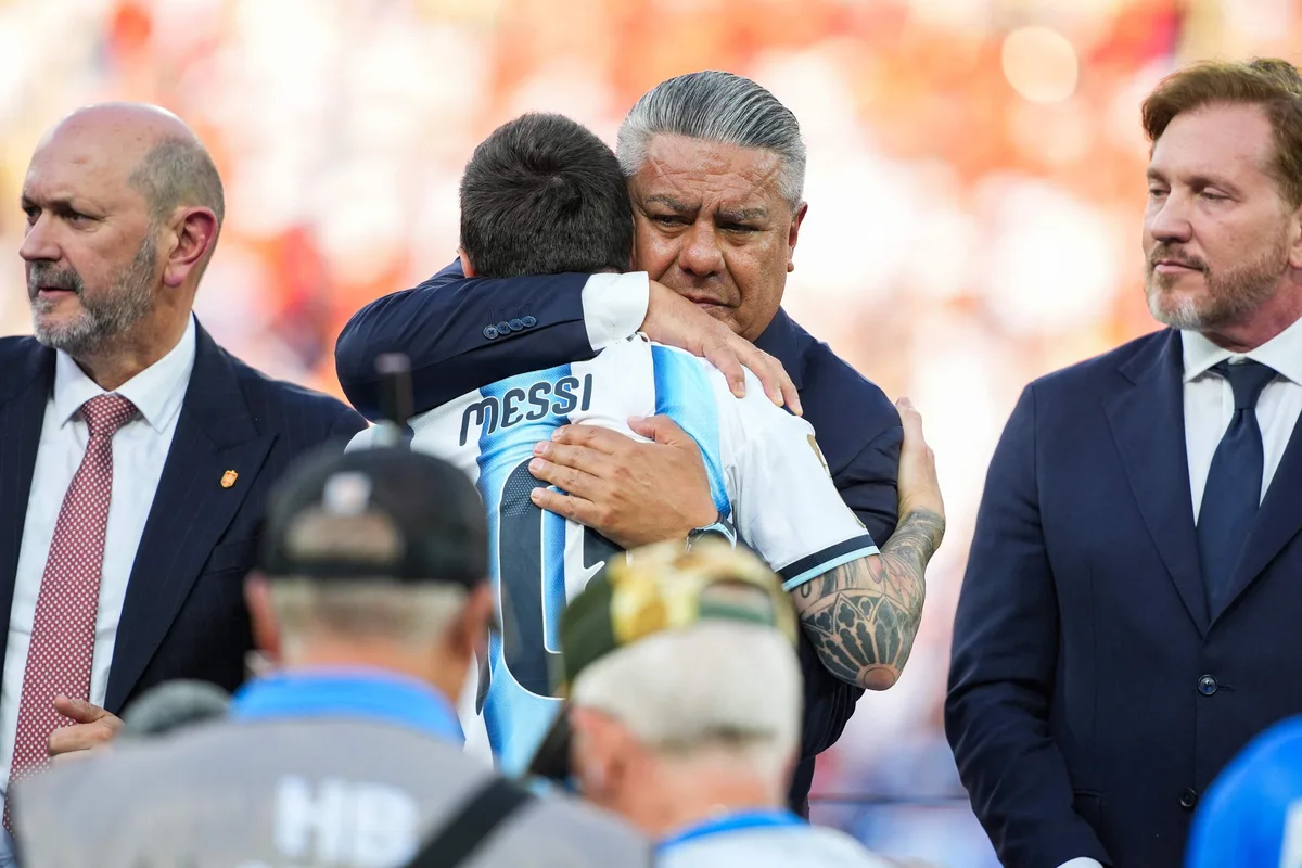 Fuerte mensaje de Chiqui Tapia contra las teorías conspirativas sobre la final: “De tratar de traidores a los jugadores no se vuelve”