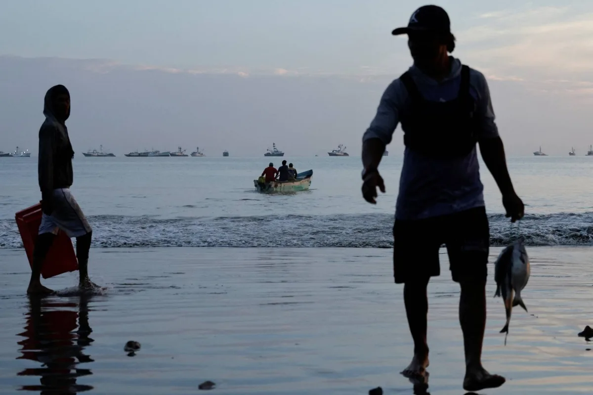 Between cartel threats and U.S. airstrikes, Ecuador fishers have nowhere to hide