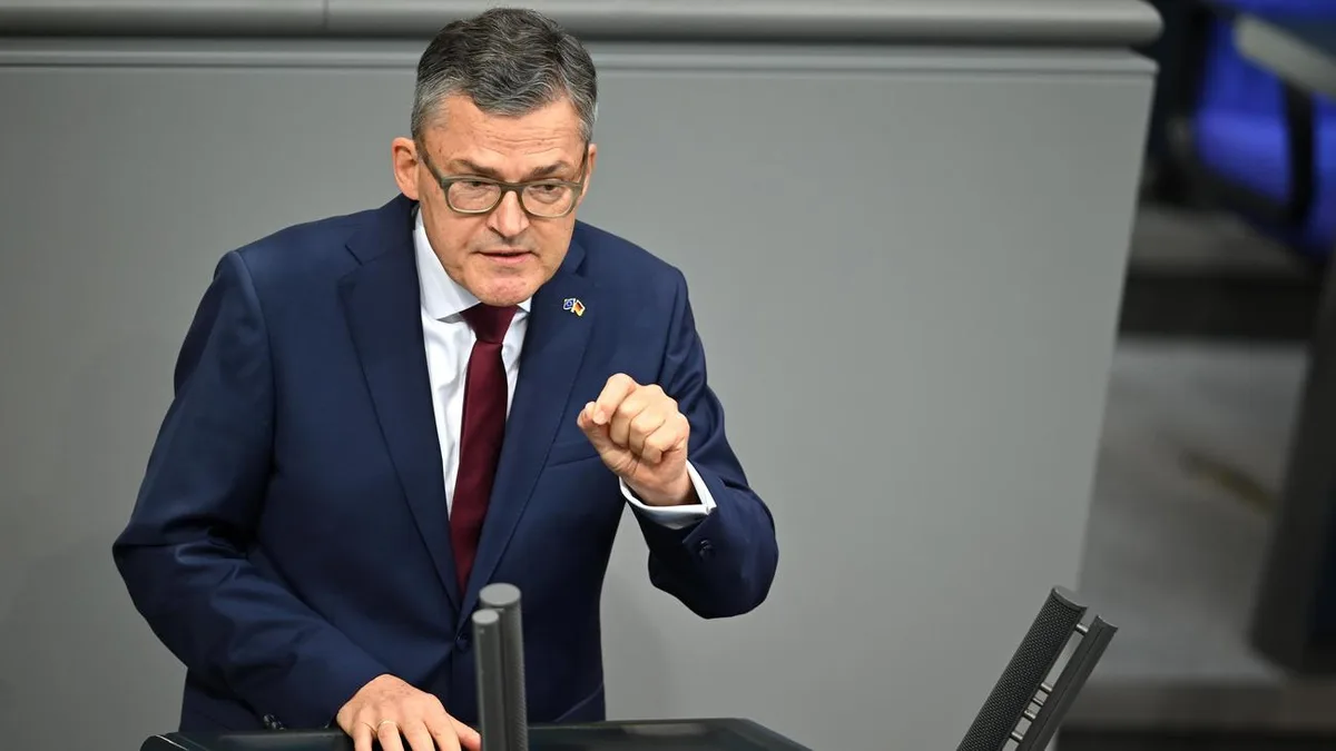 Drohnenvorfall: Kiesewetter nennt Reaktion des Bundes auf Drohnenvorfall unzureichend