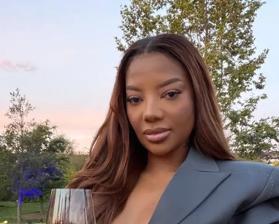 Ludmilla reage a vazamento de áudio e anuncia decisão