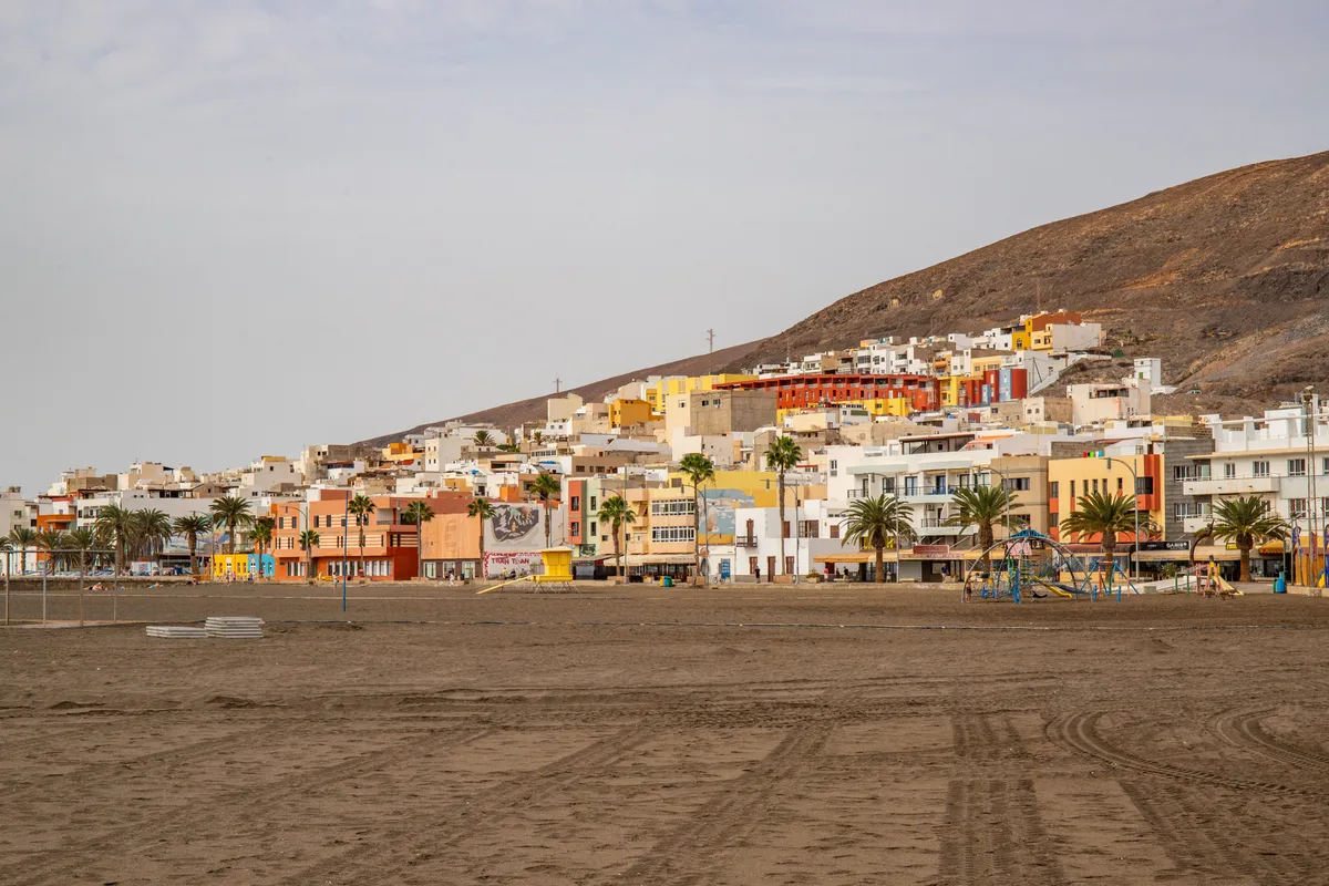 Un jubilado italiano se muda a Canarias y lanza una crítica contra el ‘paraíso’ de una de sus mejores islas: “Dista mucho de la realidad”