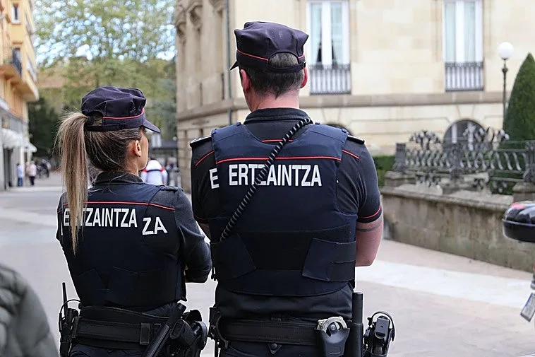 Detenido un conductor de un VTC por agredir sexualmente a una clienta en Usurbil (Guipúzcoa)