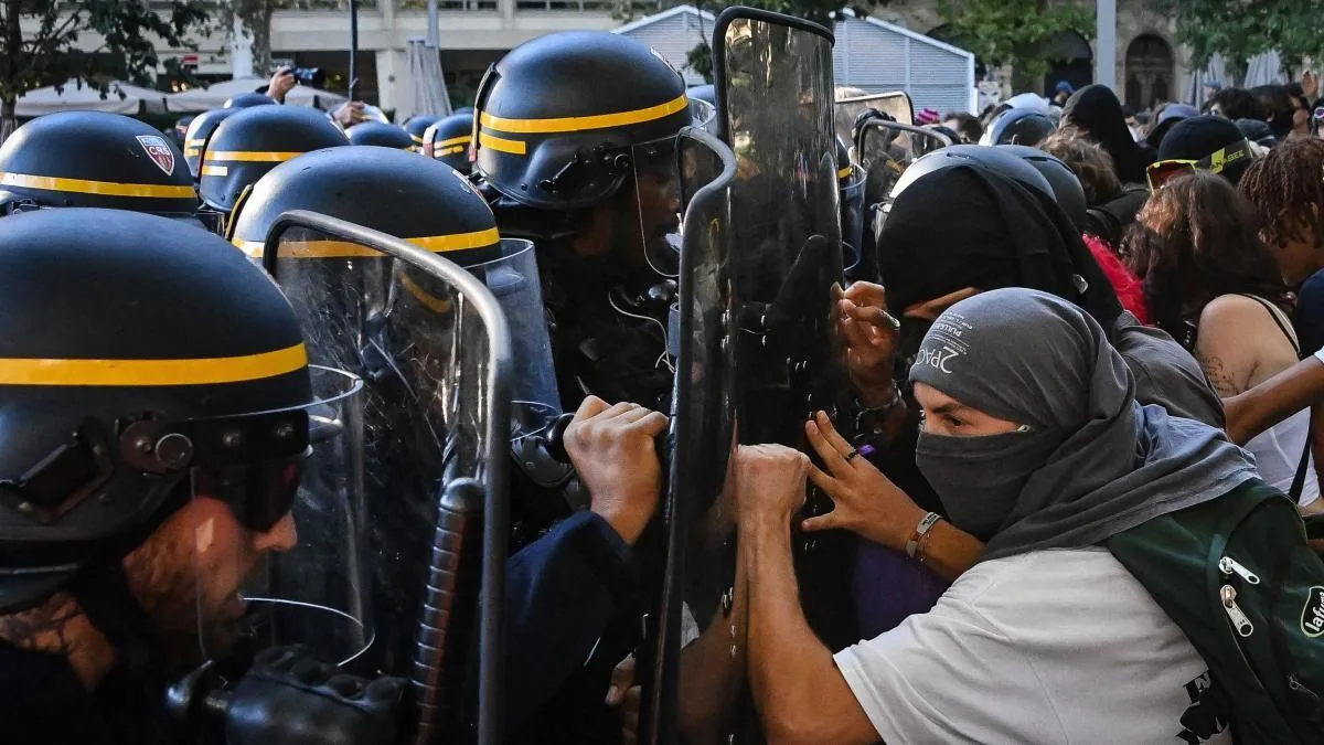 La juventud europea arde