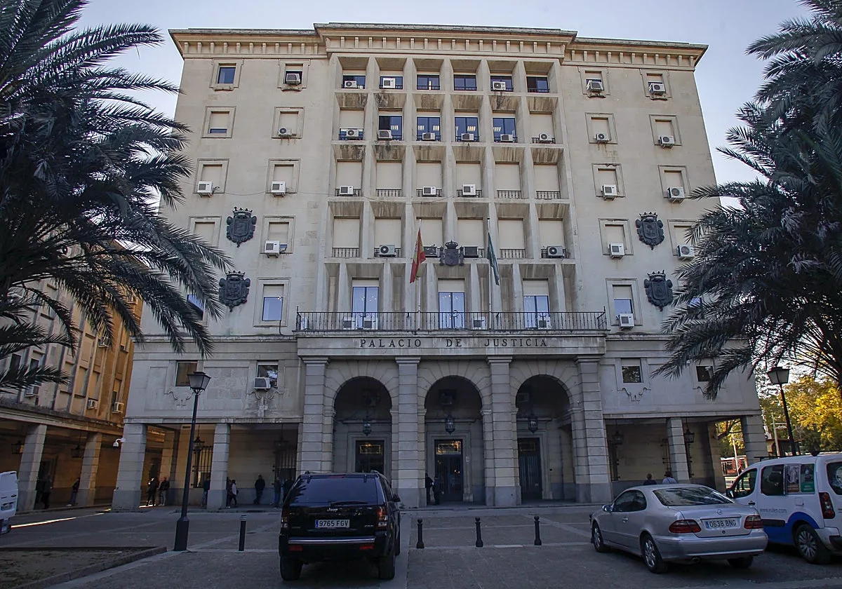 Una sevillana reclama millones de euros a un gran empresario como «heredera forzosa» tras ser declarada hija suya