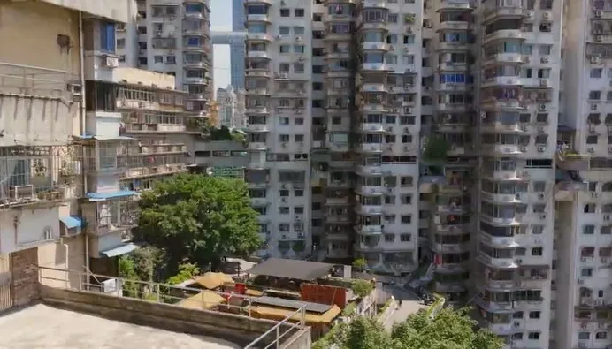 Conheça a cidade chinesa com prédios que criam ilusão de ótica