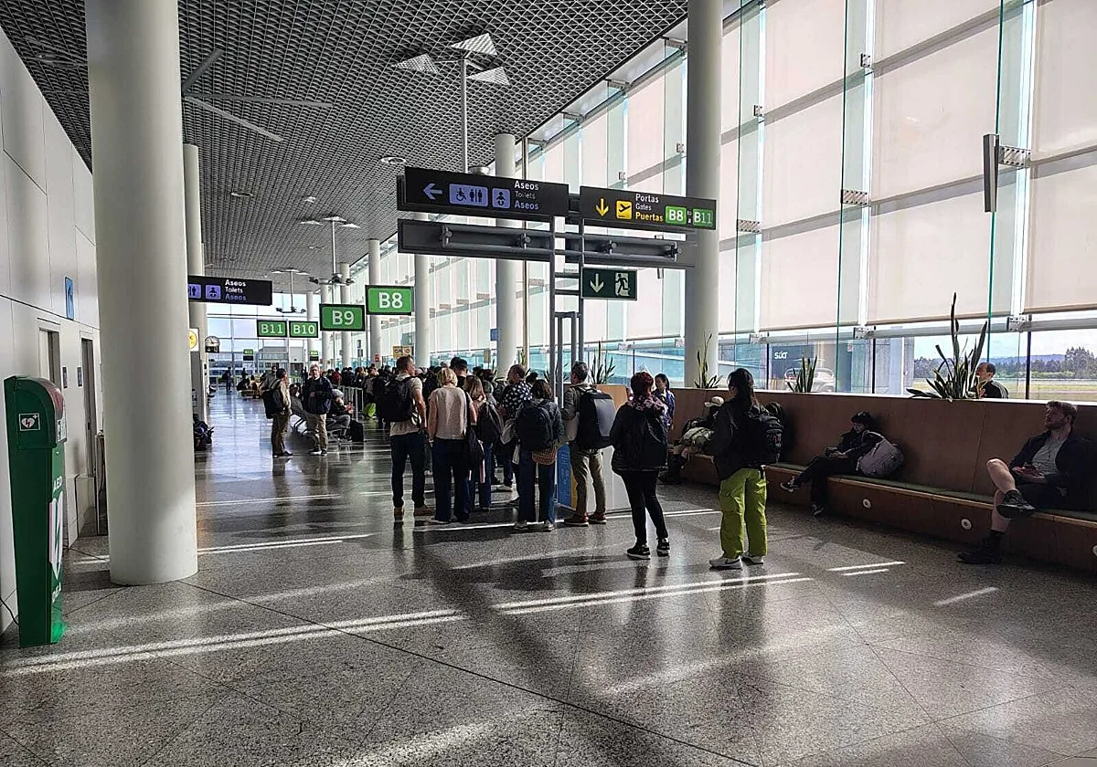 Fly2Galicia activa la venta de billetes desde Santiago entre dudas sobre su operativa