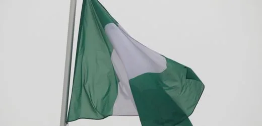 Nigeria: Bewaffnete Angreifer überfallen offenbar Dörfer und entführen zahlreiche Menschen