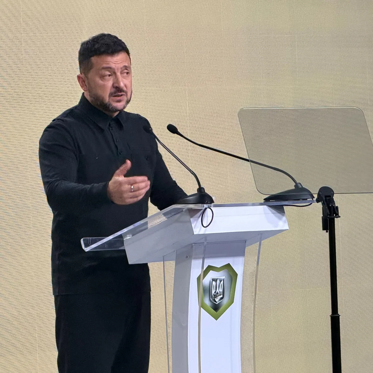Ukraine - Selenskyj lehnt Neuwahlen ab
