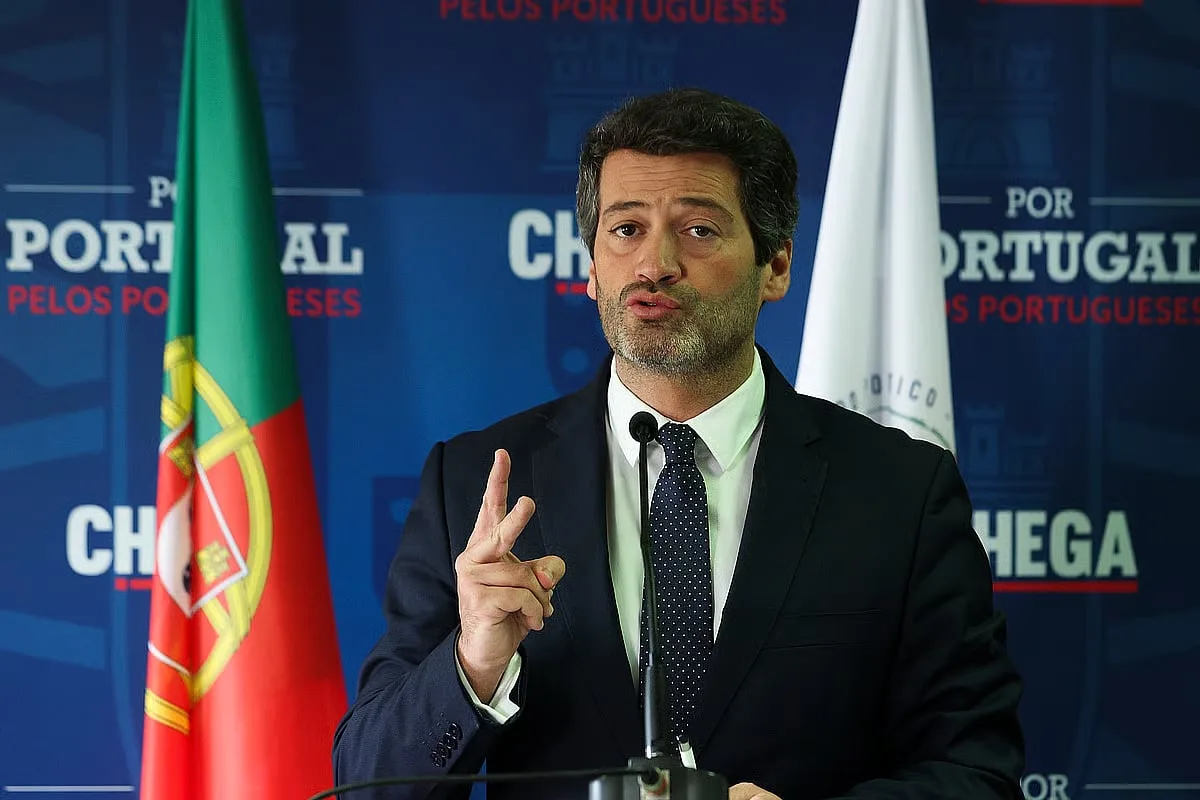Ventura diz que denúncias sobre SIRESP reforçam "padrão de irregularidades" de Luís Neves