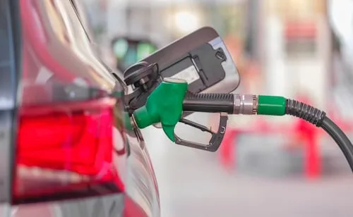 Cómo calcular el rendimiento de gasolina por litro