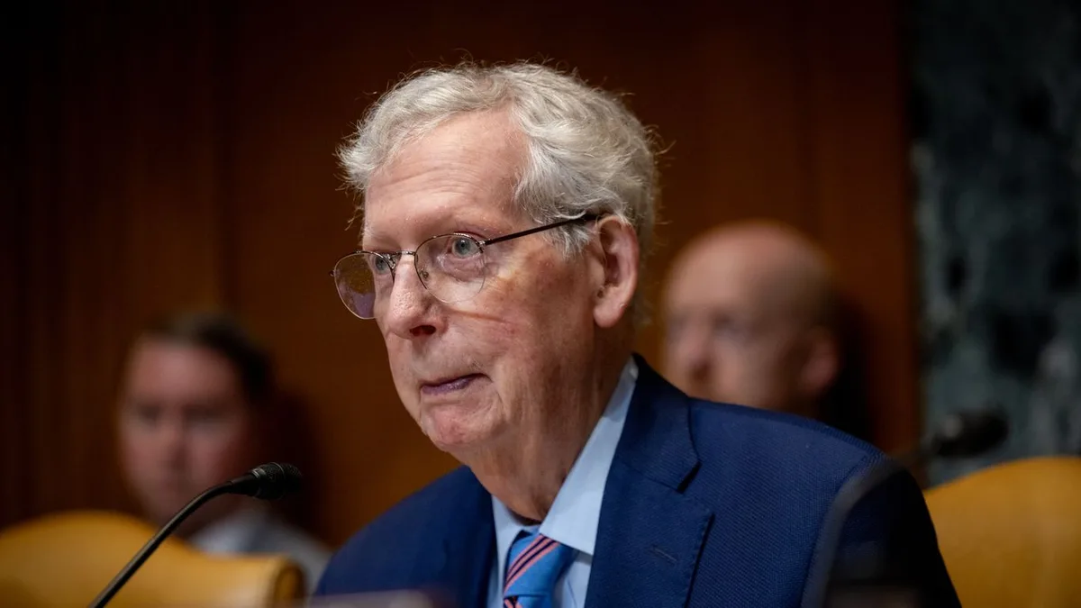 McConnell returns to Capitol after 3-month absence