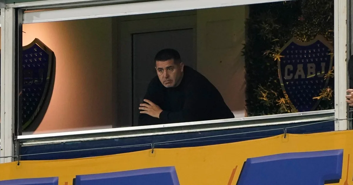 Cómo está la situación del quinto refuerzo en Boca: ¿llega o no un central?