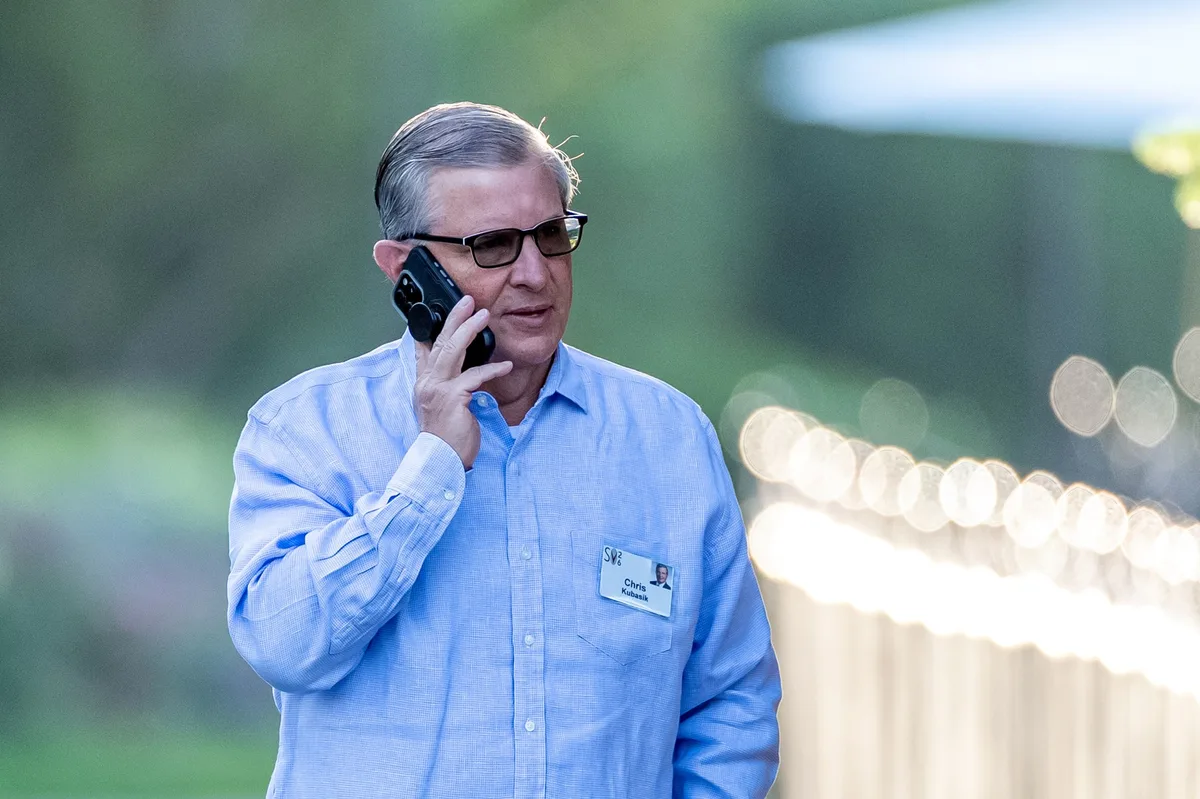 Ousted L3Harris CEO Chris Kubasik forfeits $45 million—but he’ll still walk away with $80 million in stock and options