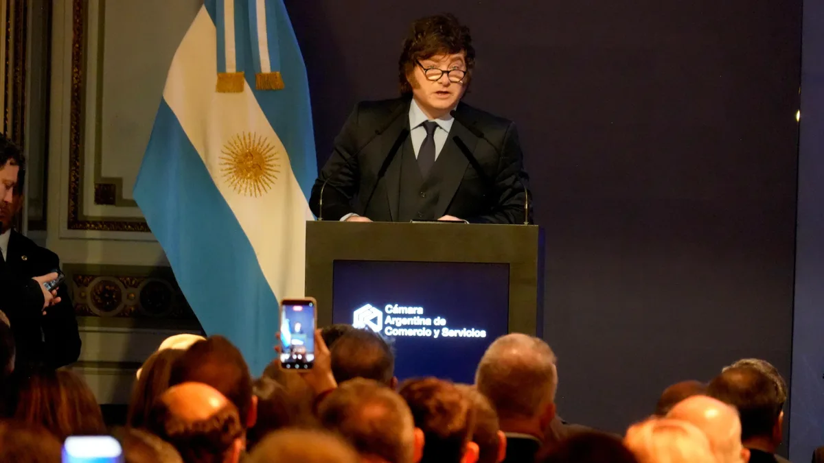 Javier Milei adelantó que hará otro recital para festejar el 0,8% de inflación mayorista