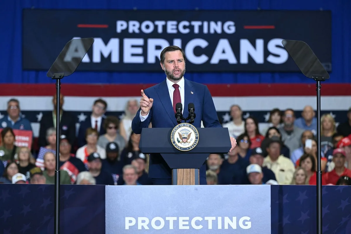 Some Jewish Republicans bashed JD Vance. He went to speak to them in person.