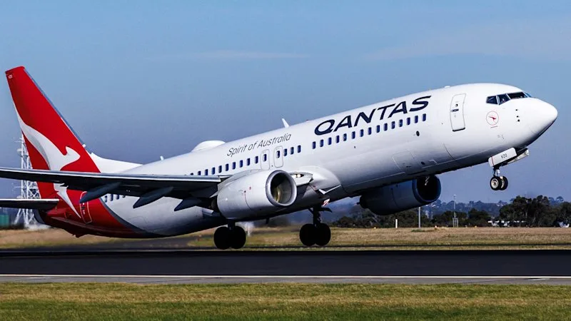Qantas doubles points, status ahead of credit card changes