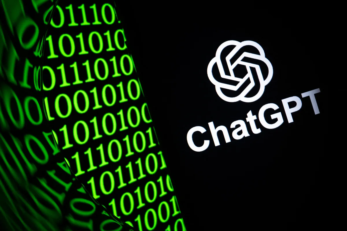 OpenAI lança dois novos chatbots mais baratos, mas alerta que podem tentar escapar do controle humano
