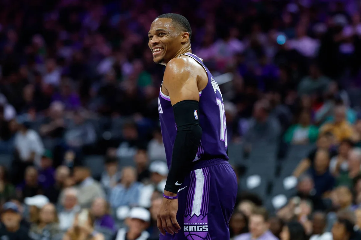 Russell Westbrook, rei dos triplos-duplos, anuncia aposentadoria do basquete