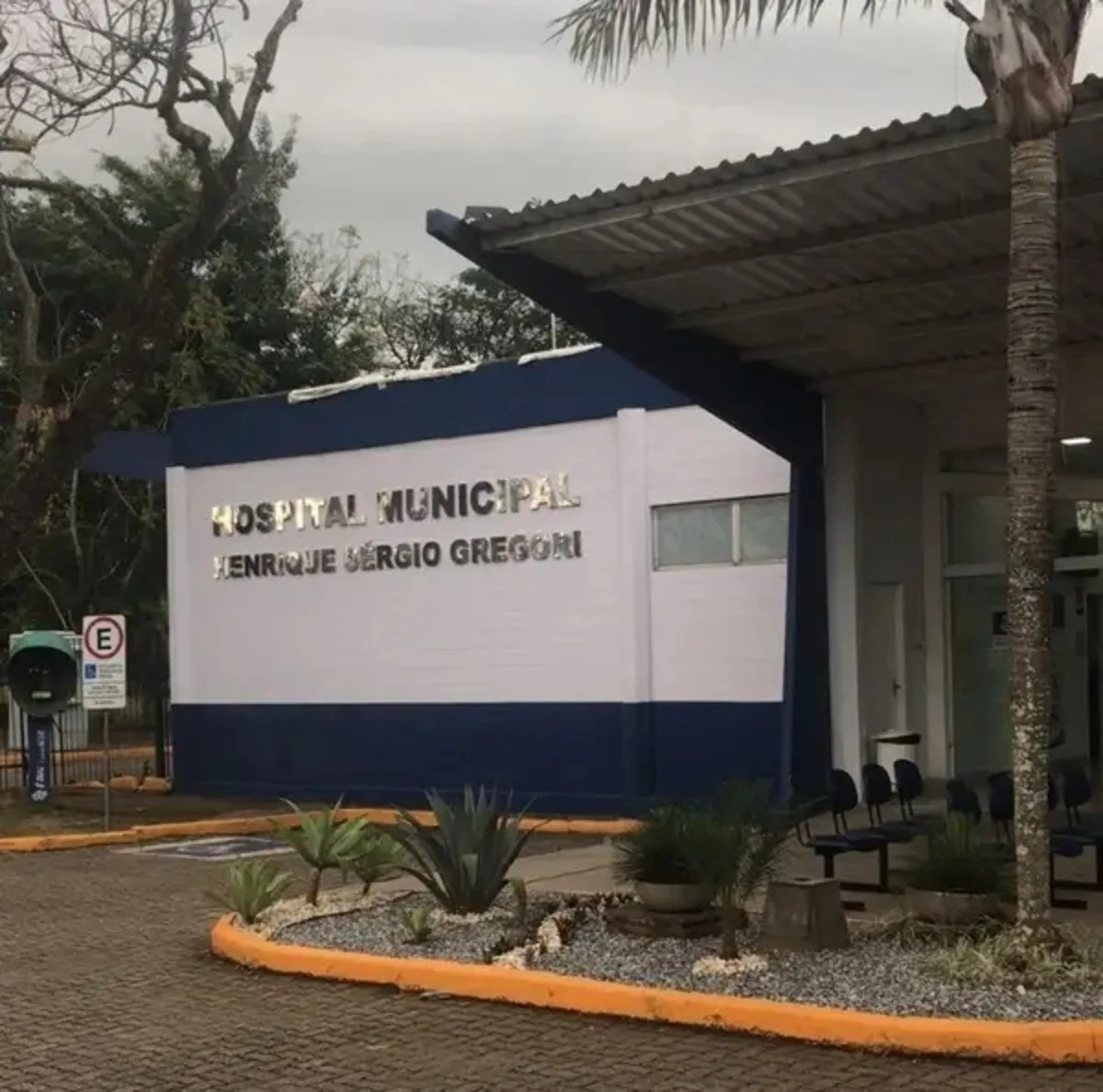 Acidente entre duas motos deixa homem ferido em Resende