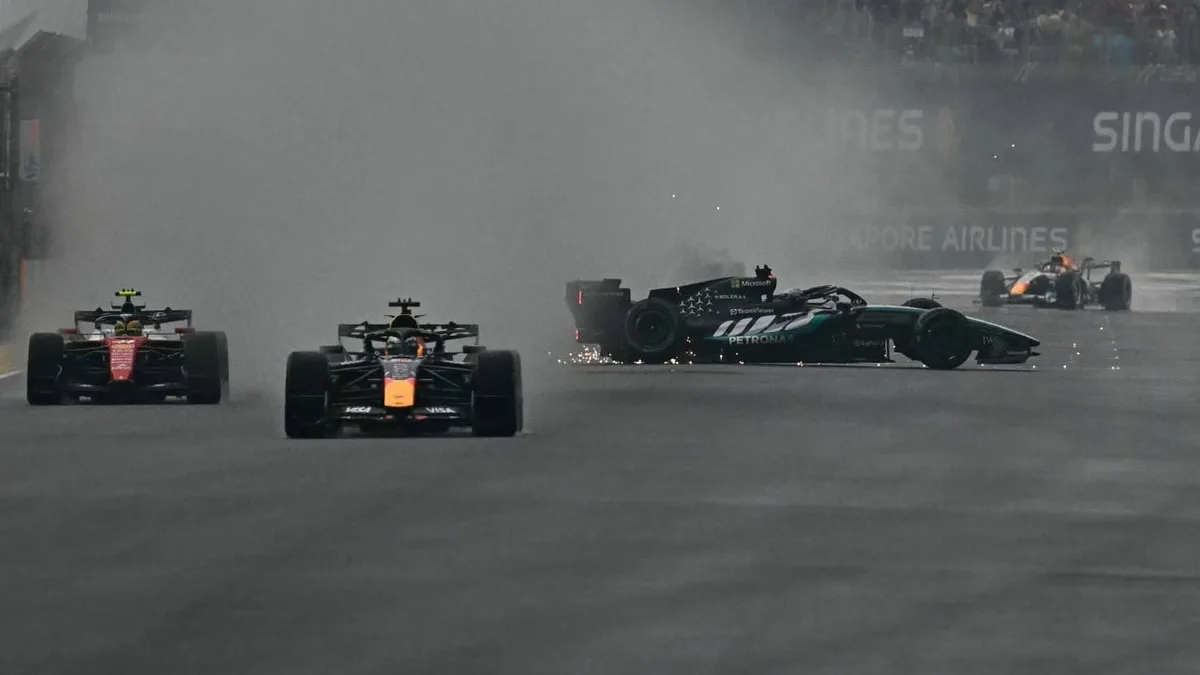 Max Verstappen wins Singapore Grand Prix sprint race after George Russell crashes out