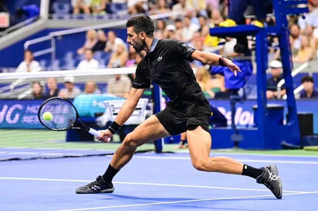 Djokovic cobra equipe até por métodos usados por Sinner