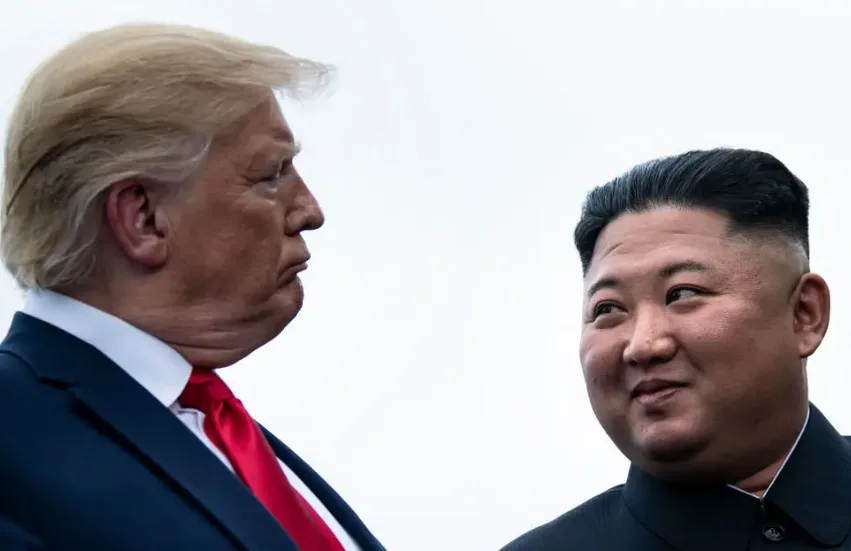 Donald Trump presiona para celebrar una nueva cumbre con Kim Jong-un este otoño, según el WSJ