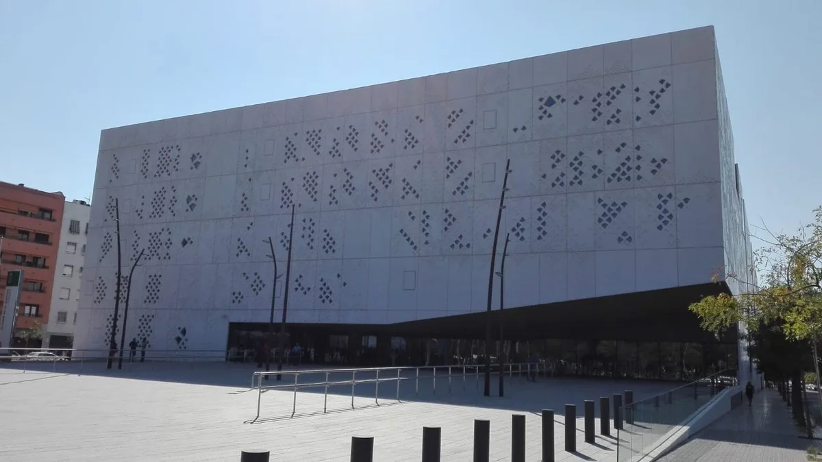 Un hombre se quema ‘a lo bonzo’ a las puertas de la Ciudad de la Justicia de Córdoba: ha fallecido en el hospital