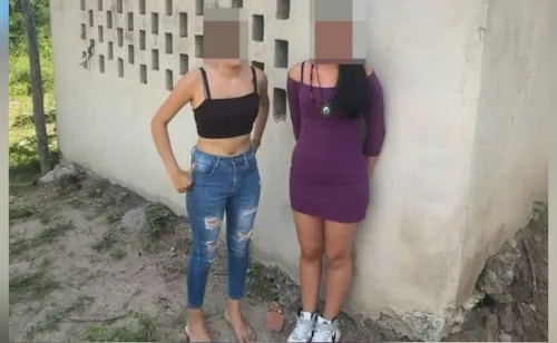 Rescatan a dos mujeres privadas de su libertad en Sinaloa; aseguran cargadores y explosivos