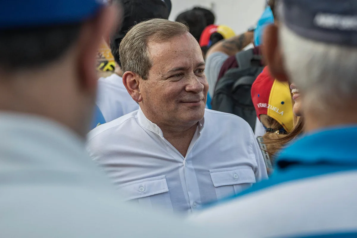Juan Pablo Guanipa exige que dejen entrar a María Corina Machado a Venezuela