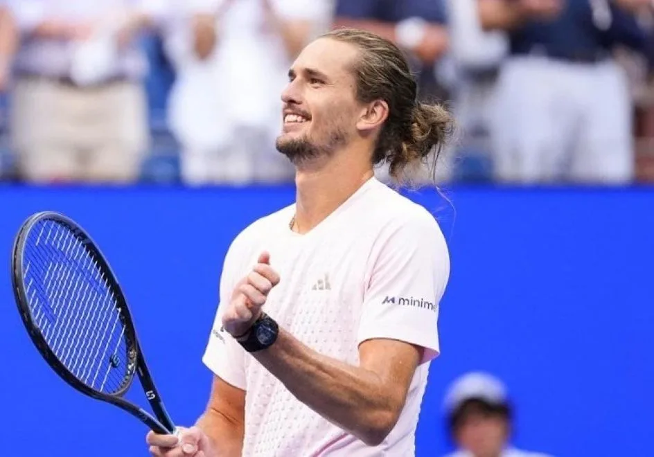 Zverev celebra nova final e lembra trauma de 2020: ?Durou até Paris?