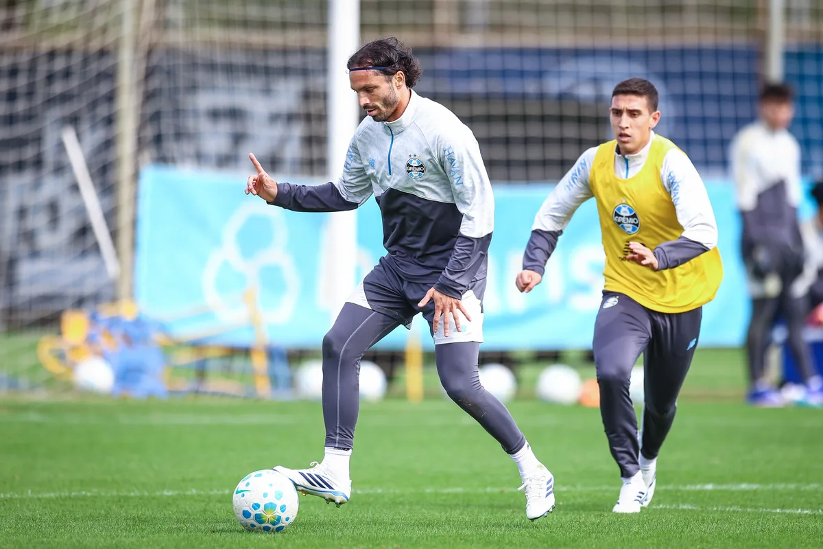 Krovinovic é regularizado e pode estrear pelo Grêmio