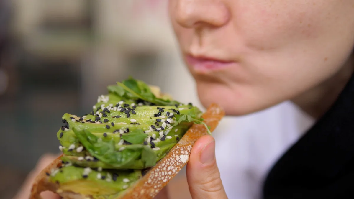 Un estudio científico asegura que la dieta vegana reduce el dolor de la fibromialgia en mujeres