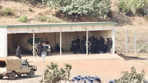 Marruecos despliega 3.000 agentes en la frontera tras avisar la Embajada española sobre el riesgo de otro cruce masivo