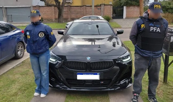 Escaneaban ojos y robaban datos: la maniobra detrás de los $27 mil millones lavados por una red criminal