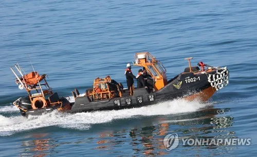 백령도 부근 北추정 항공기 움직임 감지…선박 70여척 한때 피항