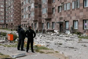 Ataque ucraniano deixa 3 mortos na região de Moscou, em dia de eleição na Rússia