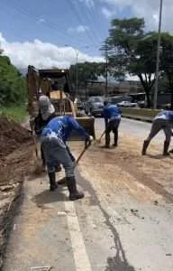 Atienden vías de San Pedro y la carretera Panamericana