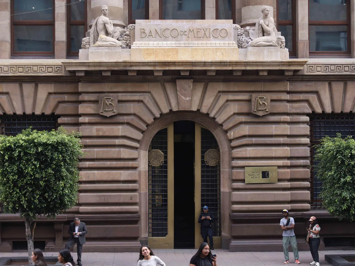 Banxico sube a 1.5% su expectativa de crecimiento para el PIB de México en 2026